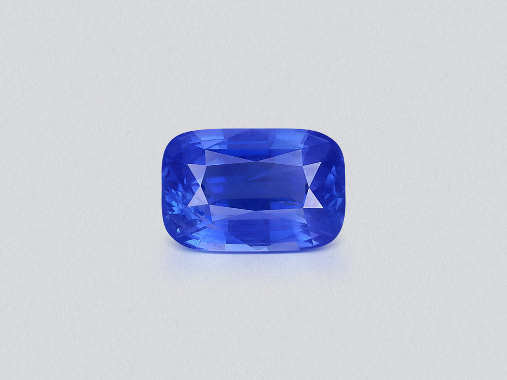 Лот №6. Негретый Cornflower Blue сапфир в огранке кушон 2,08 карат, Шри-Ланка Изображение №1