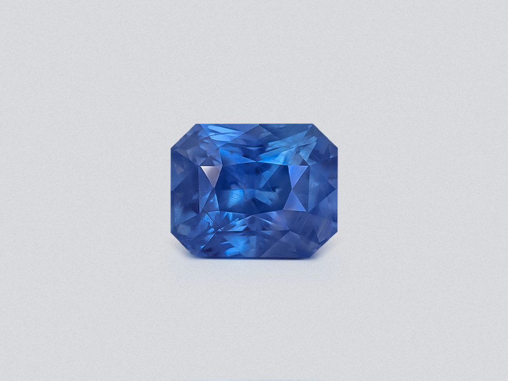 Негретый сапфир Intense Blue в огранке октагон 3,52 карат, Шри-Ланка Изображение №1