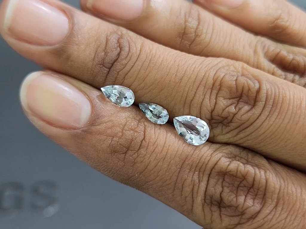 Сет аквамаринов в огранке груша 1,68 карат, Мадагаскар Изображение №1