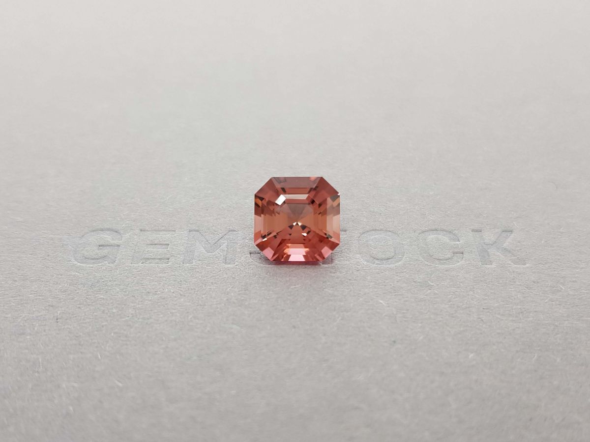 Оранжево-розовый турмалин в огранке октагон 3,88 карата фото №1
