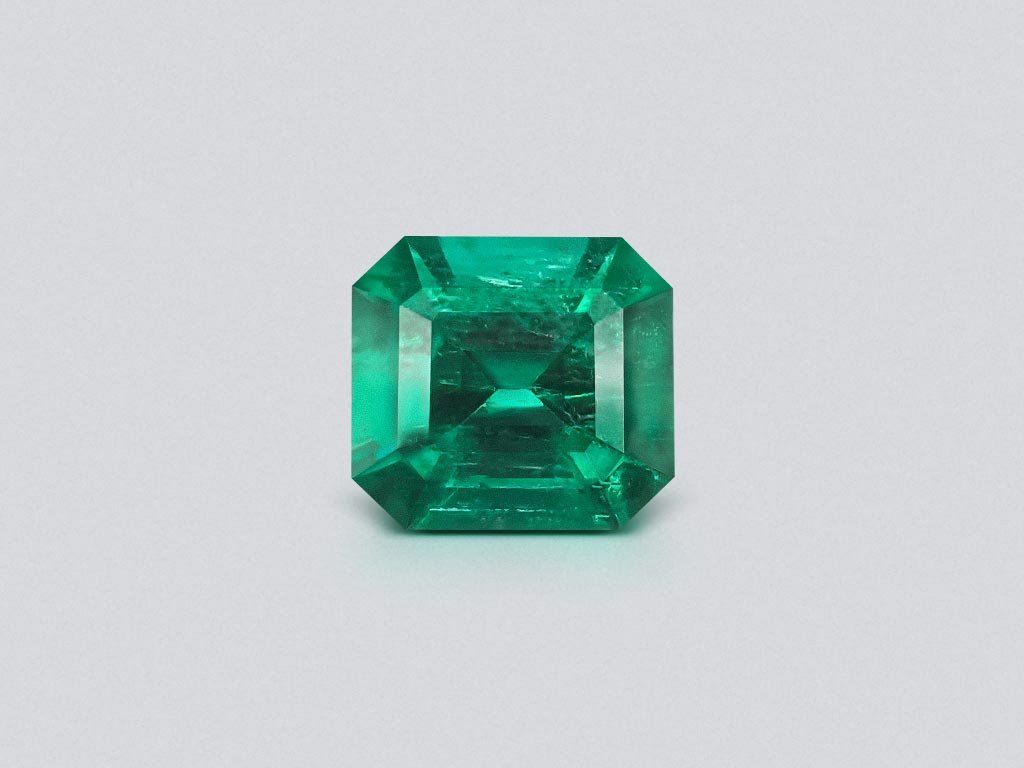 Насыщенный "Muzo Green" изумруд в огранке октагон 1,59 карат Изображение №1