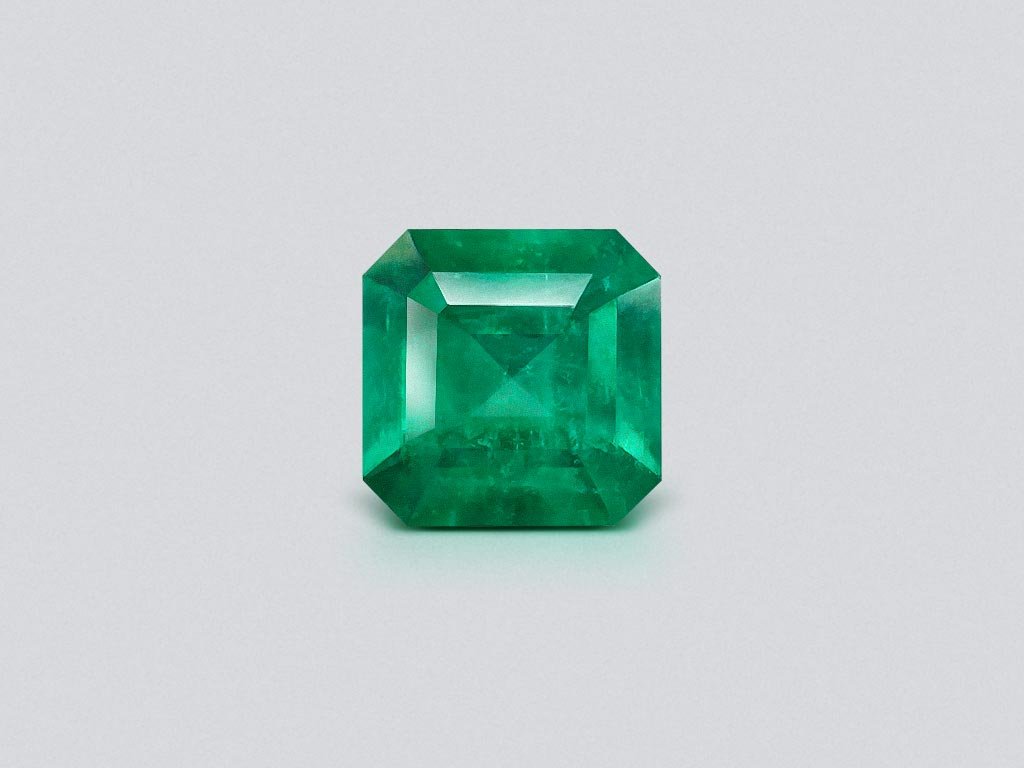 Изумруд цвета Vivid Green 1,19 карат, Колумбия Изображение №1