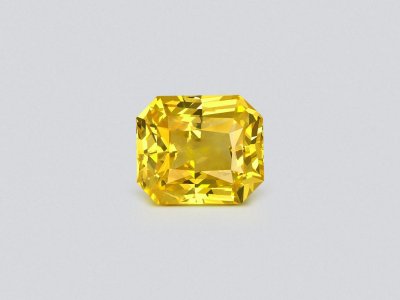 Негретый сапфир Vivid Yellow в огранке радиант 7,04 карата, Шри-Ланка photo