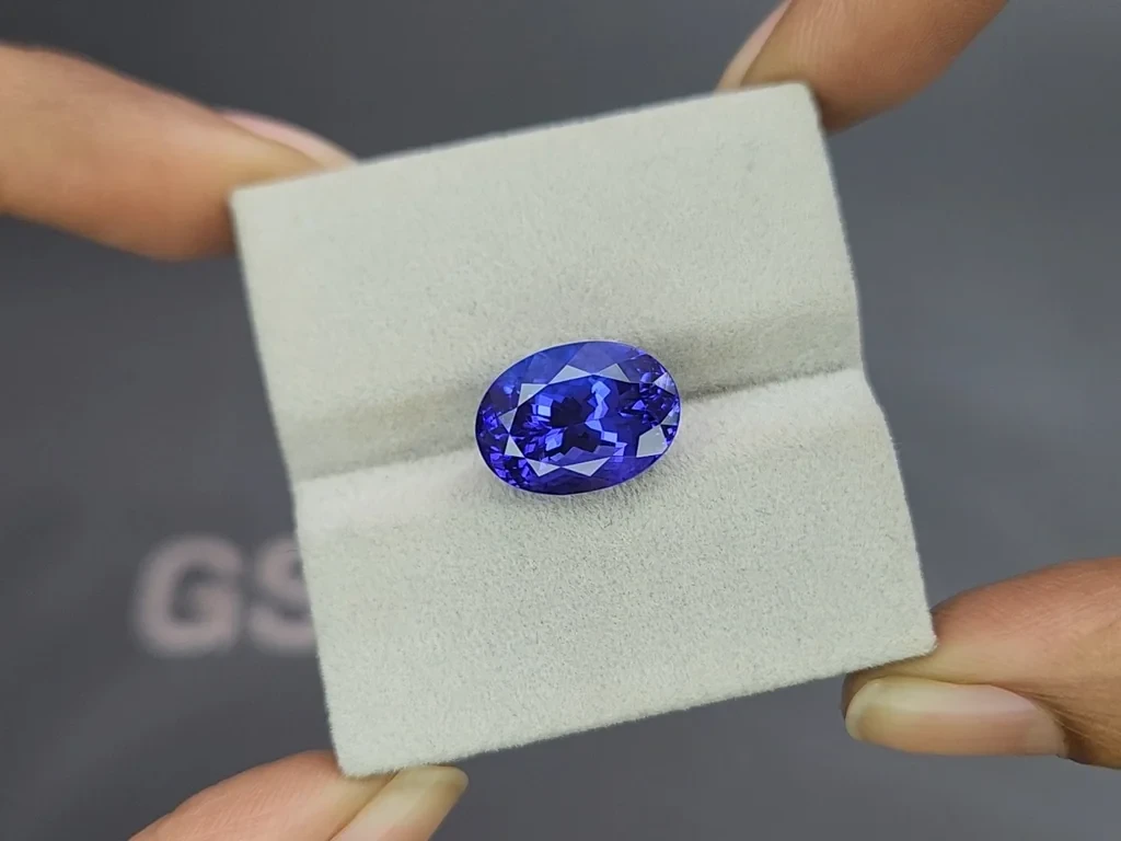 Танзанит в огранке овал 8,04 карат, Танзания Изображение №4