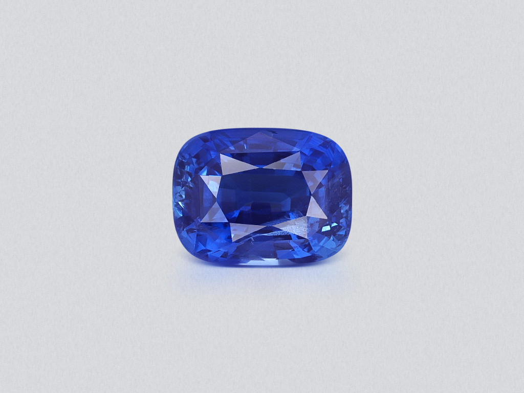 Негретый сапфир Royal Blue в огранке кушон 2,56 карат, Мадагаскар Изображение №1