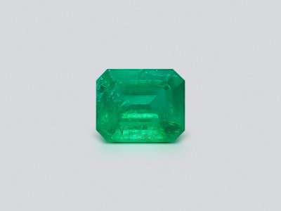 Изумруд цвета Vivid Green в огранке октагон 1,83 карата, Колумбия photo