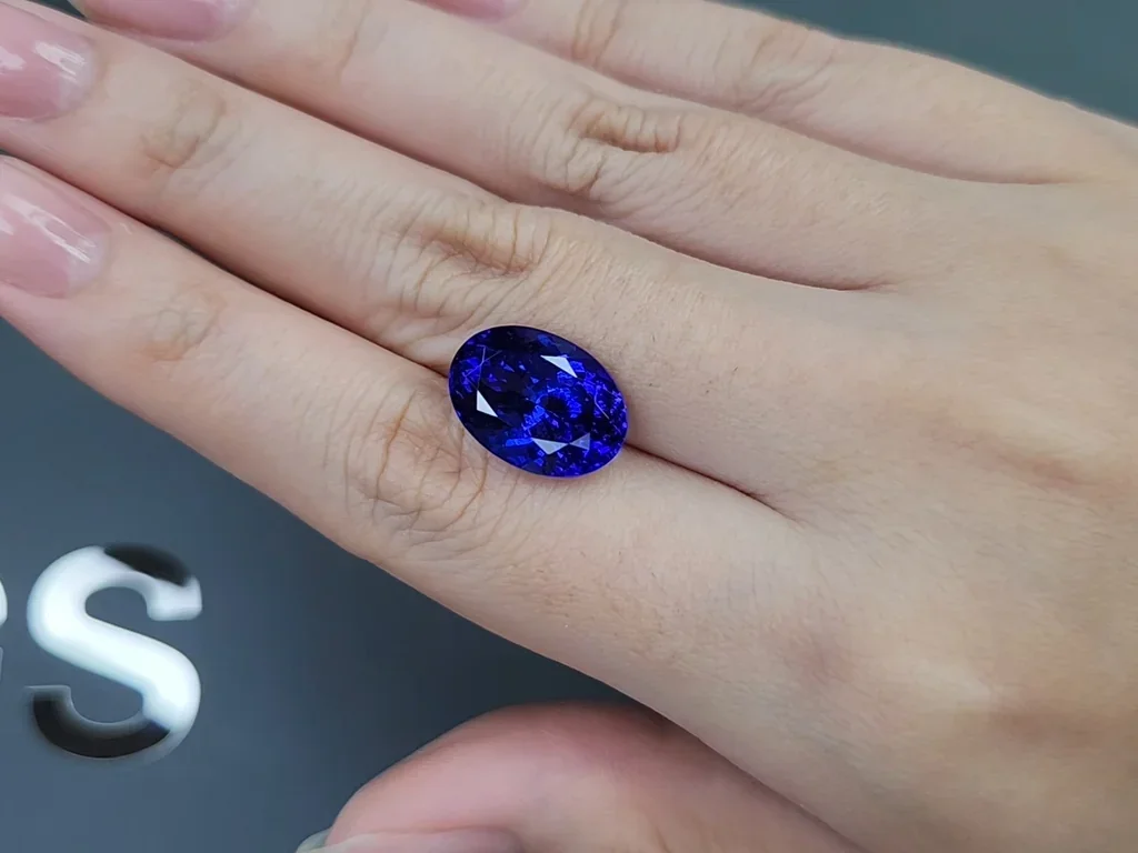 Танзанит Royal blue в огранке овал 9,27 карата, Танзания Изображение №2