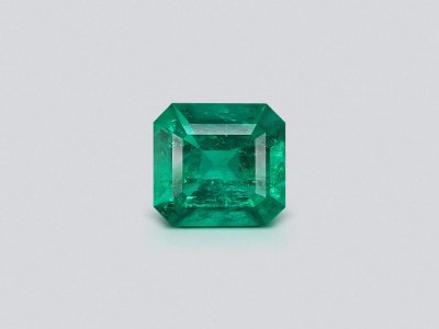 Яркий "Muzo Green" изумруд в огранке октагон 0,89 карат photo