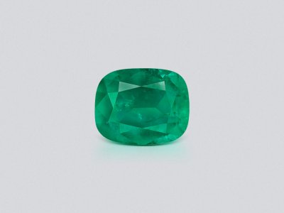 Изумруд  Intense Green в огранке кушон 5,67 карата, Замбия photo