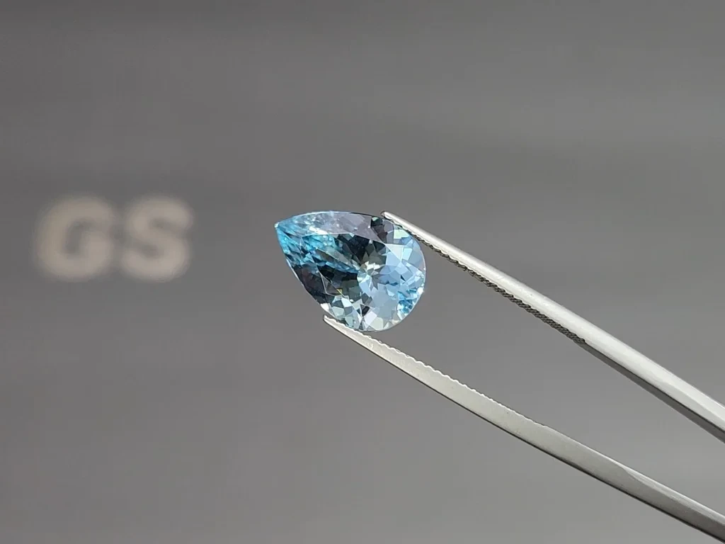 Аквамарин в огранке груша 4,23 карата, Мадагаскар Изображение №3