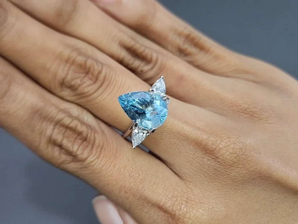 Аквамарин в огранке груша 4,23 карата, Мадагаскар Изображение №5