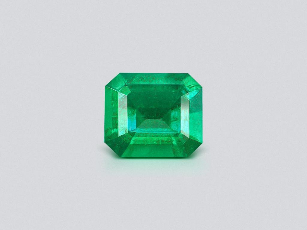 Изумруд цвета Vivid Green из Колумбии в огранке октагон 3,99 карат, GRS Изображение №1