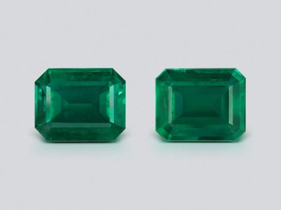 Пара изумрудов Vivid Green в огранке октагон 15,11 карата, Замбия photo