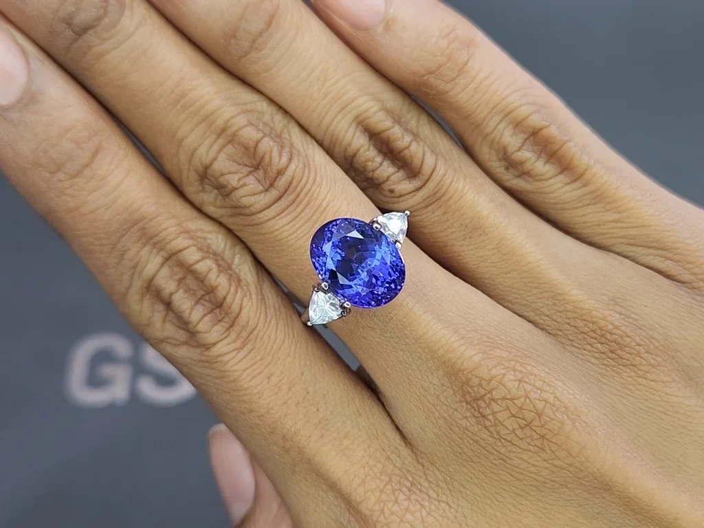 Танзанит в огранке овал 7,46 карат, Танзания Изображение №5