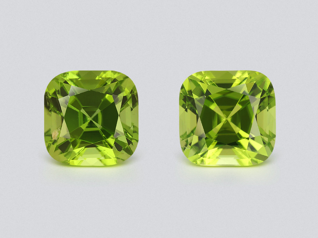 Пара перидотов в огранке кушон 5,92 карата, Бирма Изображение №1