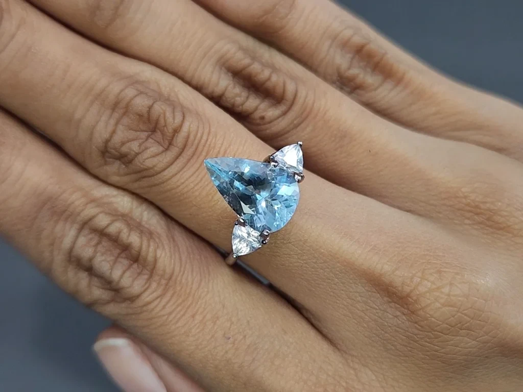 Аквамарин в огранке груша 3,50 карат, Мадагаскар  Изображение №5