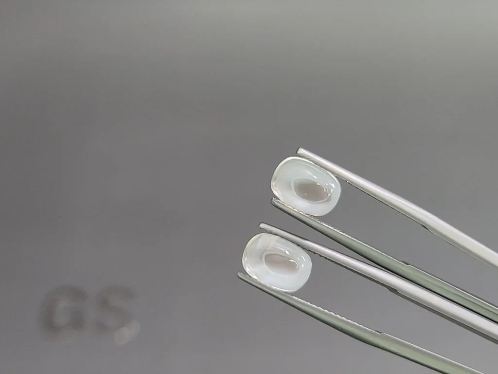 Пара лунных камней в огранке кабошон 5,34 карат, Бирма Изображение №3