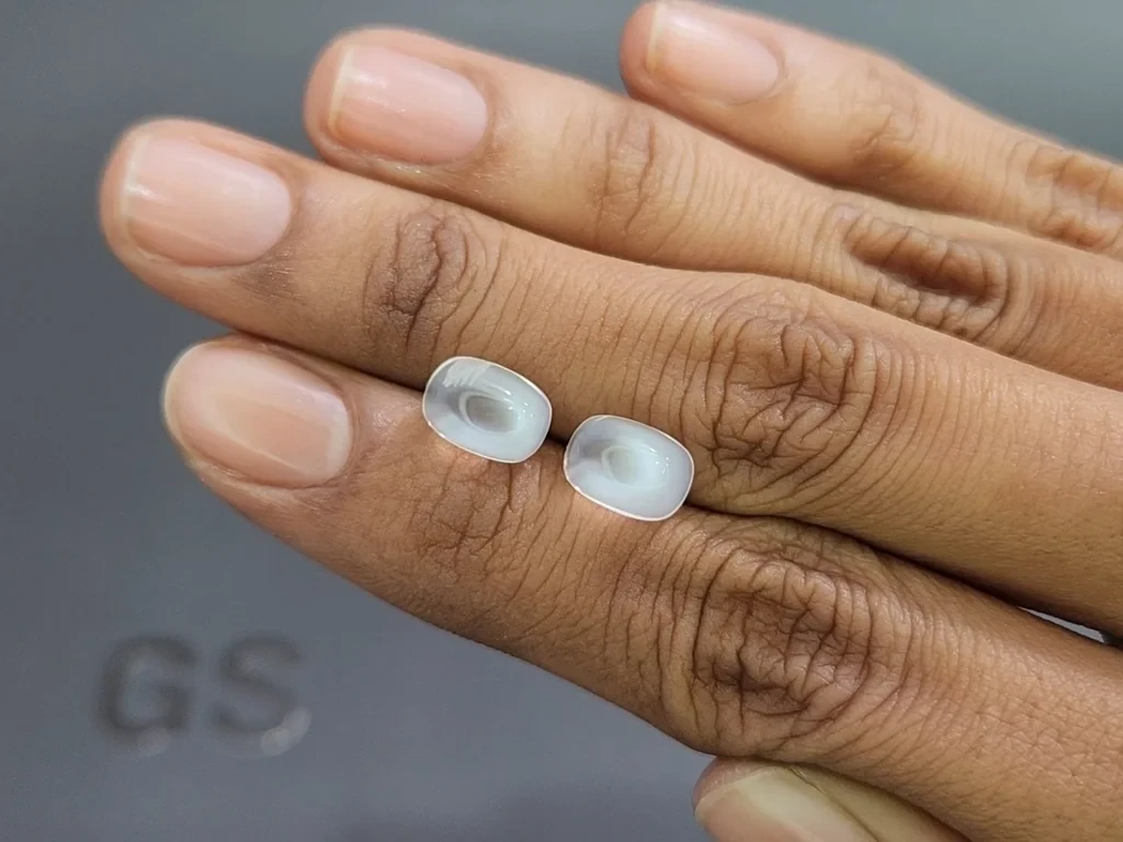 Пара лунных камней в огранке кабошон 5,34 карат, Бирма Изображение №2