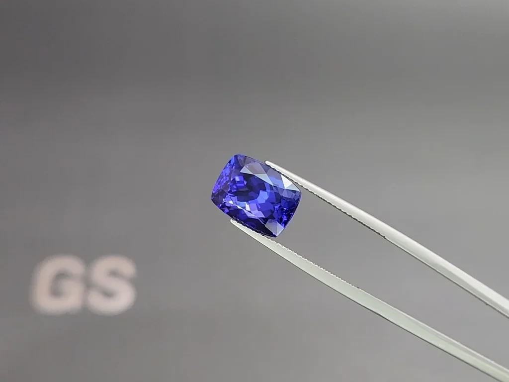 Танзанит в огранке кушон 7,65 карат, Танзания Изображение №3
