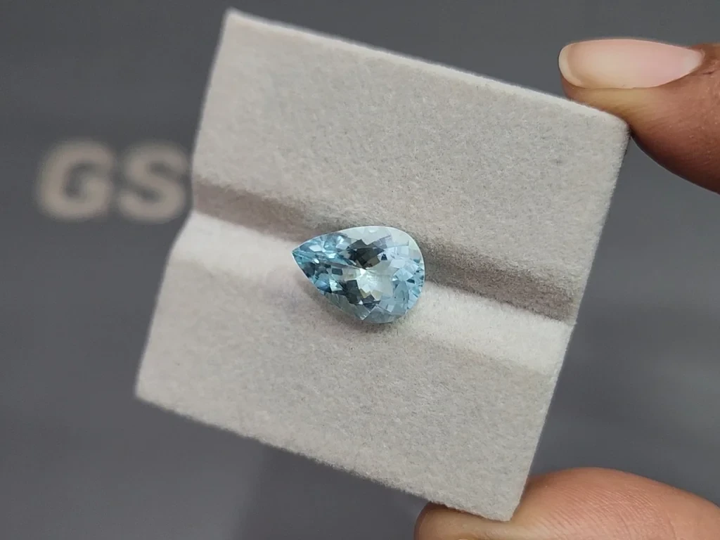 Аквамарин в огранке груша 3,86 карат, Мадагаскар  Изображение №4