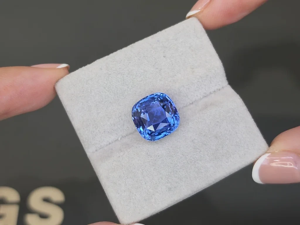 Сапфир Cornflower Blue в огранке кушон 9,18 карат, Шри-Ланка Изображение №4