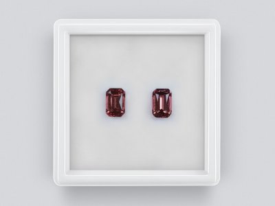 Пары красных турмалинов рубеллитов 1-3 карат, Нигерия photo