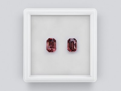 Пары красных турмалинов рубеллитов 1-3 карат, Нигерия photo