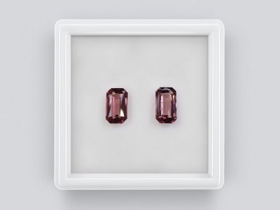 Пары красных турмалинов рубеллитов 1-3 карат, Нигерия photo