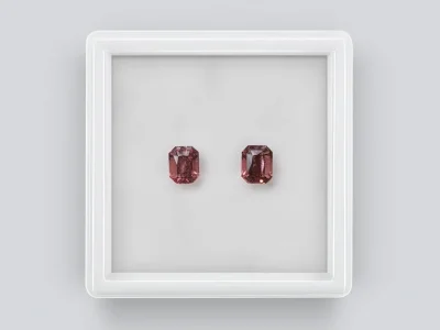 Пары красных турмалинов рубеллитов 1-3 карат, Нигерия photo