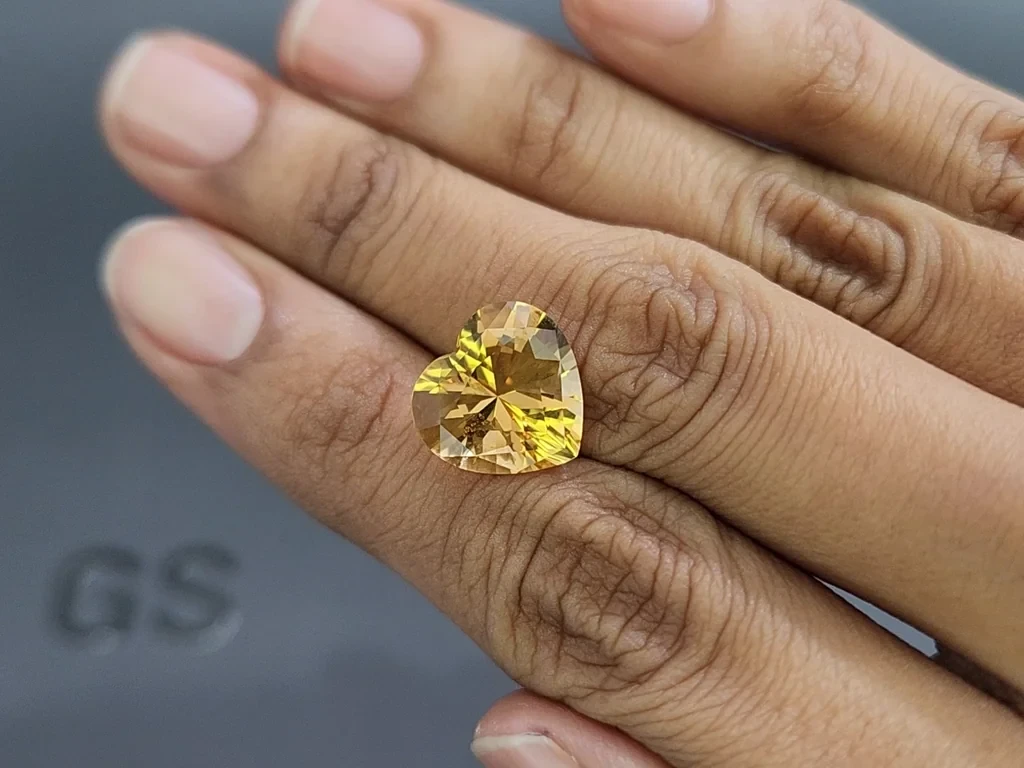 Цитрин в высокоточной огранке сердце 6,16 карат, Африка Изображение №2