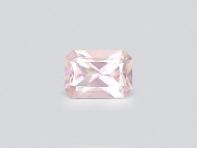 Необлагороженный розовый сапфир (Baby Pink) в огранке радиант 0,96 карата, Мадагаскар photo