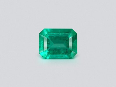 Колумбийский изумруд Vivid Muzo Green 1,35 карат photo