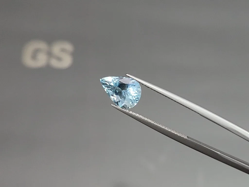 Аквамарин в огранке груша 2,53 карат, Мадагаскар  Изображение №3
