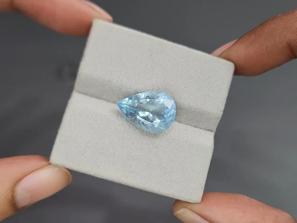 Аквамарин в огранке груша 6,53 карат, Мадагаскар Изображение №4