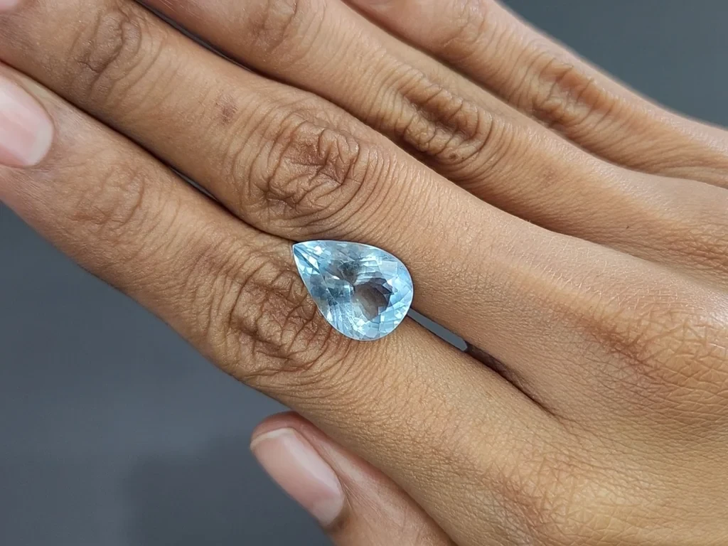 Аквамарин в огранке груша 6,53 карат, Мадагаскар Изображение №2