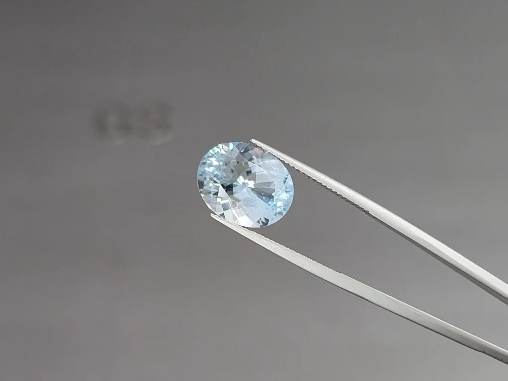Аквамарин в огранке овал 7,03 карат, Мадагаскар Изображение №3