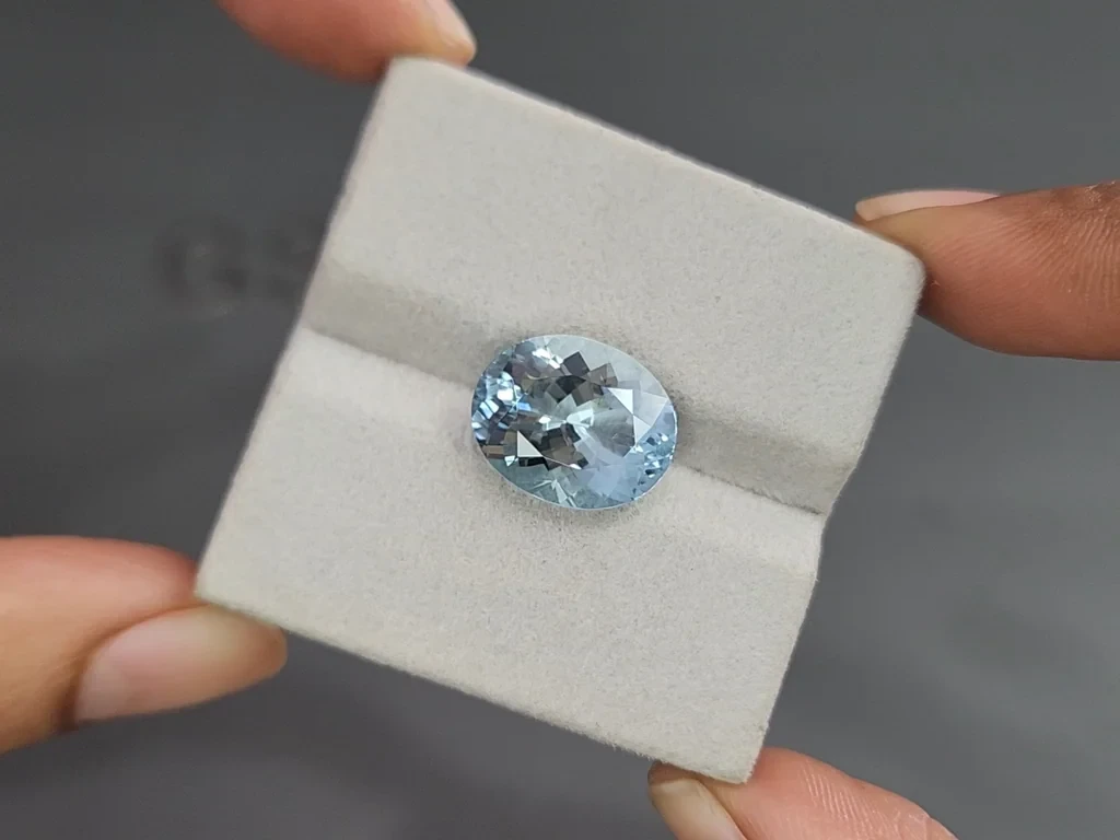 Аквамарин в огранке овал 7,03 карат, Мадагаскар Изображение №4