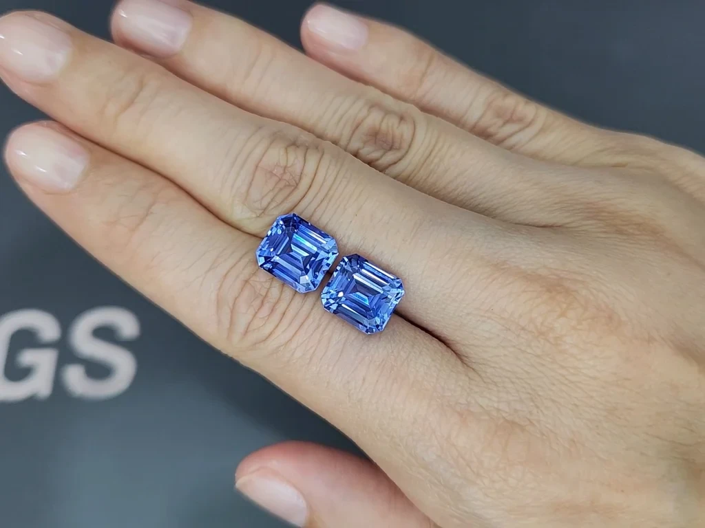Пара сапфиров Intense Blue в огранке октагон 11.36 карат, Шри-Ланка Изображение №2
