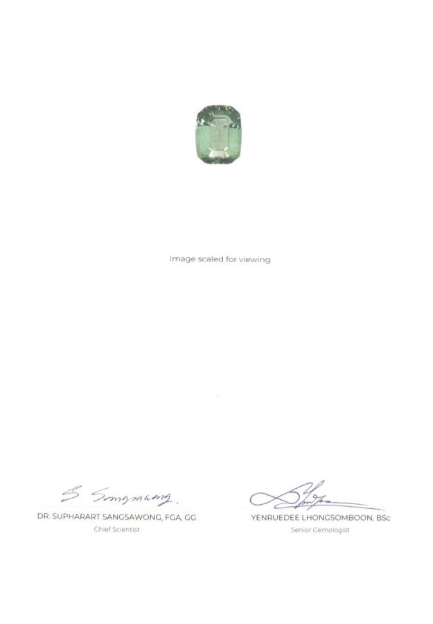 Сертификат Яркий зеленый турмалин с голубым оттенком 12,55 карата