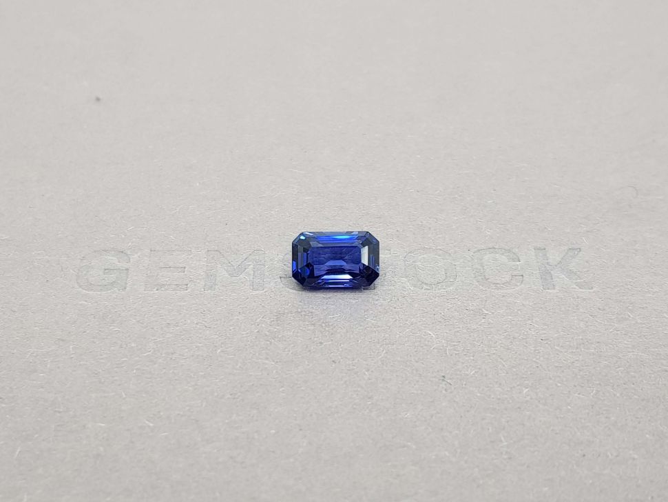 Синий сапфир в огранке октагон 1,99 карат, Шри-Ланка Изображение №1