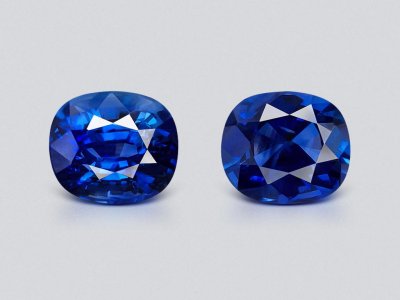 Пара синих сапфиров цвета Royal Blue в огранке овал 4,13 карата, Шри-Ланка photo