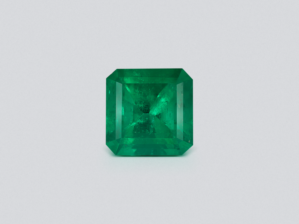 Крупный изумруд Intense Green в огранке октагон 11,85 карат, Колумбия  Изображение №1