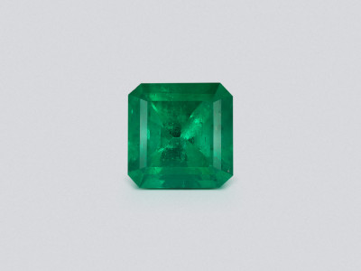 Крупный изумруд Intense Green в огранке октагон 11,85 карат, Колумбия  photo