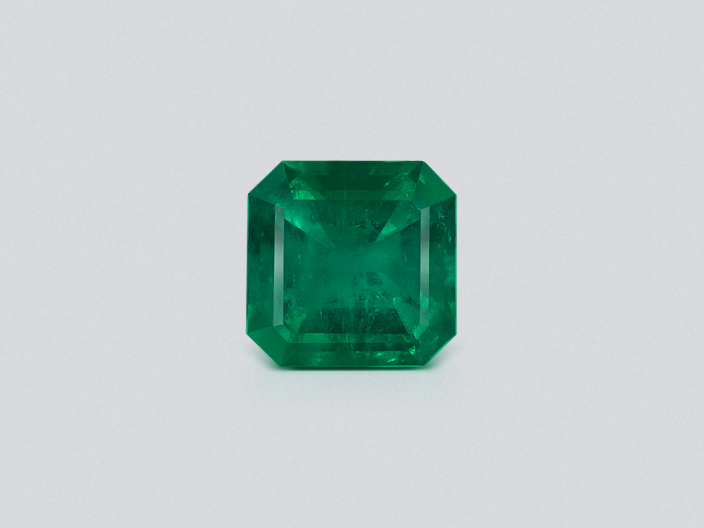 Изумруд Vivid Green в огранке октагон 8,55 карат, Колумбия Изображение №1