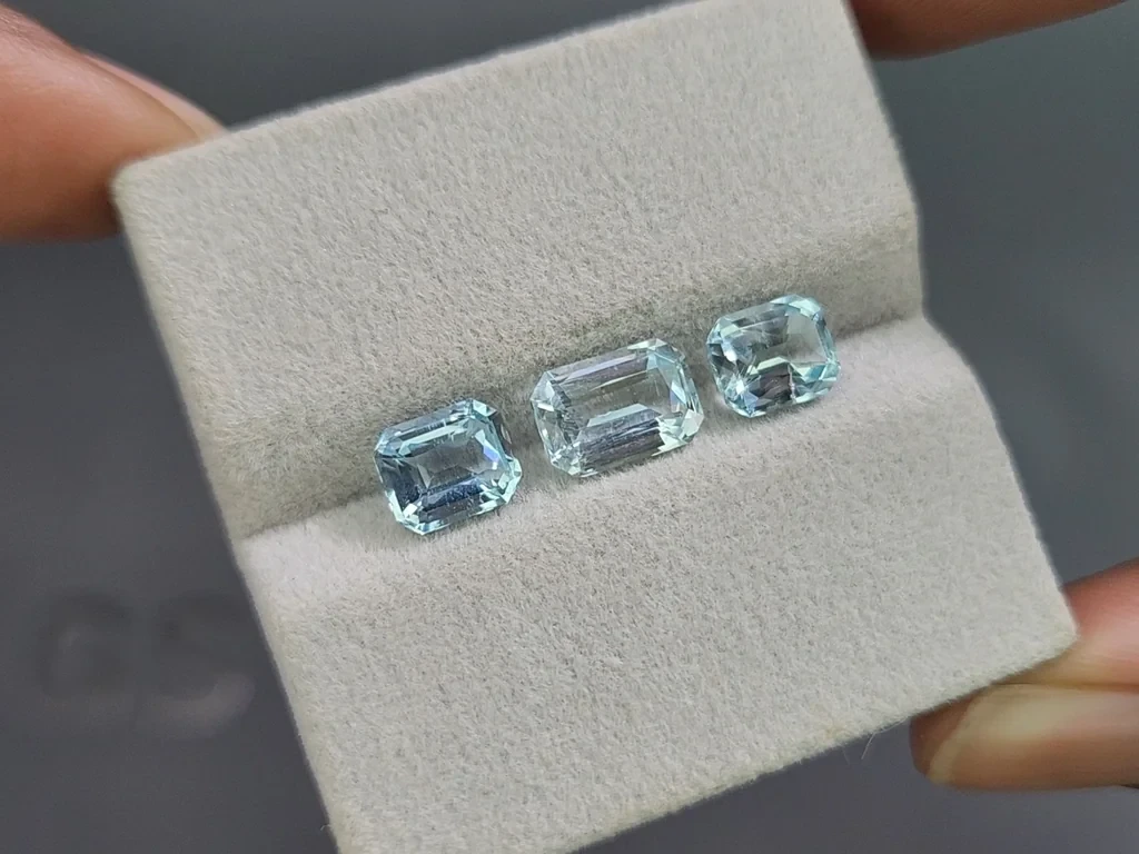 Сет аквамаринов в огранке октагон 3,87 карат, Мадагаскар Изображение №5