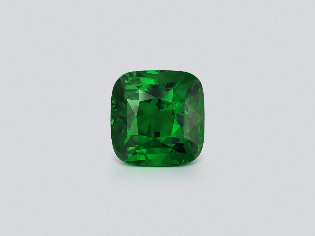 Гранат цаворит Vibrant Green в огранке кушон 5,02 карат, Танзания Изображение №1