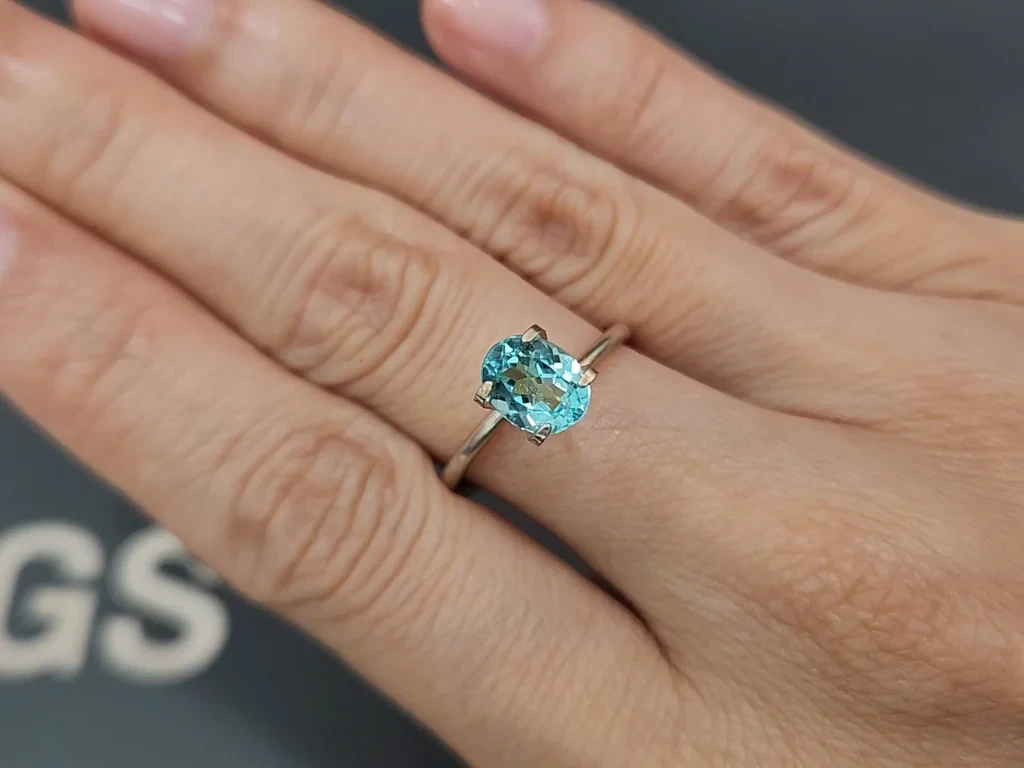 Неоново-голубой турмалин Параиба в огранке овал 1,14 карат, Афганистан Изображение №5