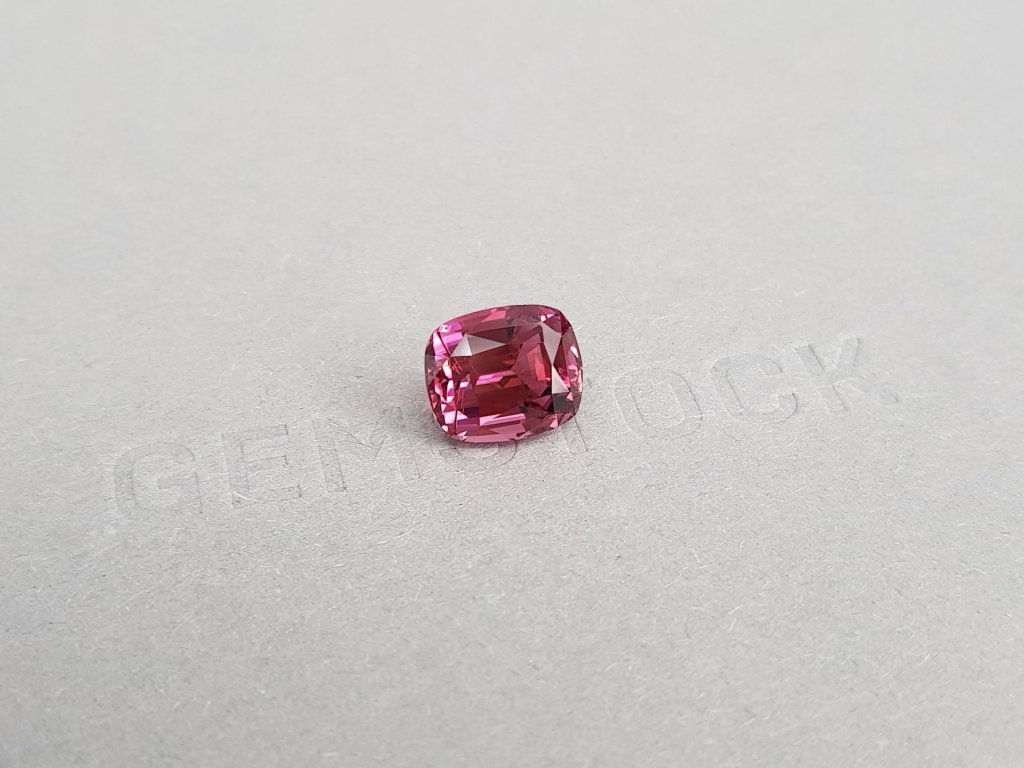 Кольцо с пурпурно-розовым рубеллитом 4,51 карата и бриллиантами в белом золоте 750 пробы Изображение №6
