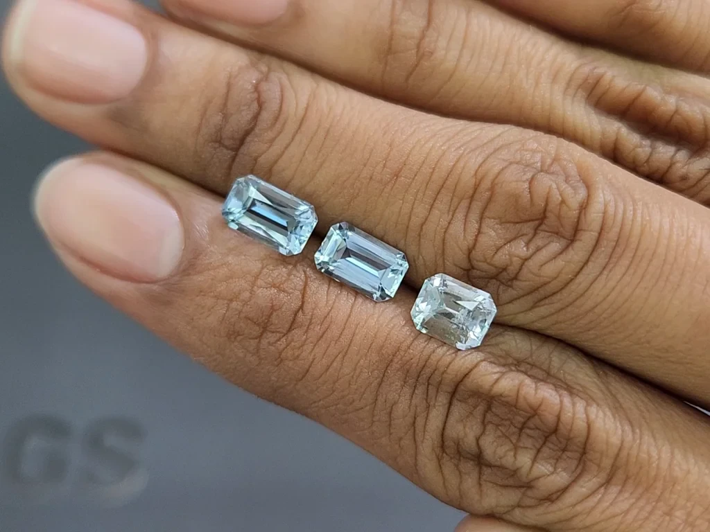 Сет аквамаринов в огранке октагон 3,29 карат, Мадагаскар Изображение №2