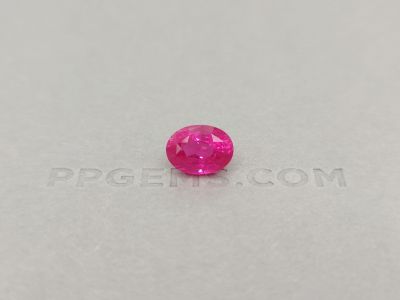 Неоново-розовая шпинель махенге в огранке овал 5,02 карат photo